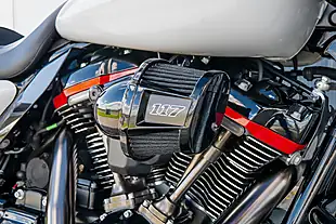 Used 2020 Harley-Davidson Street Glide Cvo Sand Dune - Interior and Exterior details 14