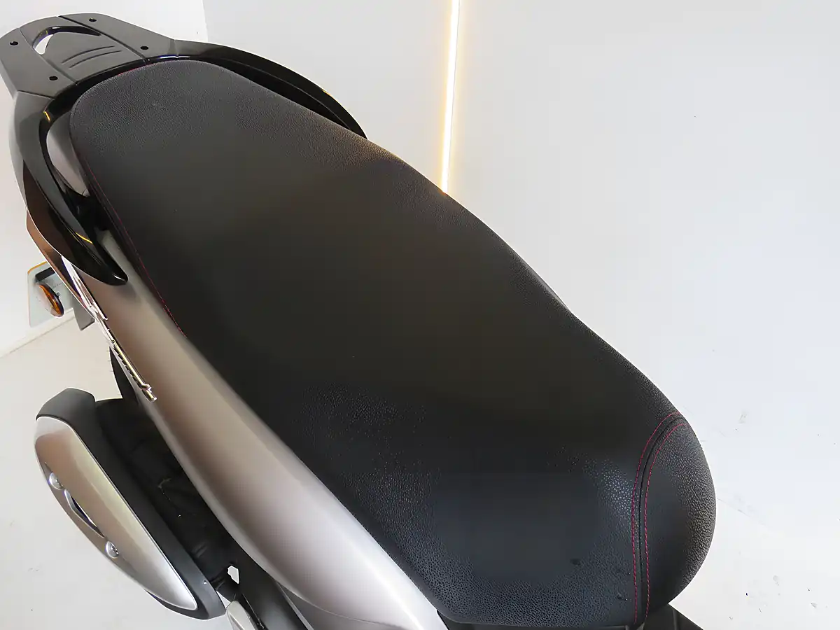 Used 2020 Honda ANC125 Sh Mode Silver - Interior and Exterior details 13
