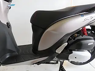 Used 2020 Honda ANC125 Sh Mode Silver - Interior and Exterior details 16