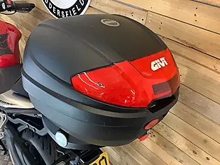 Used 2020 Honda CB500 Red - Interior and Exterior details 8