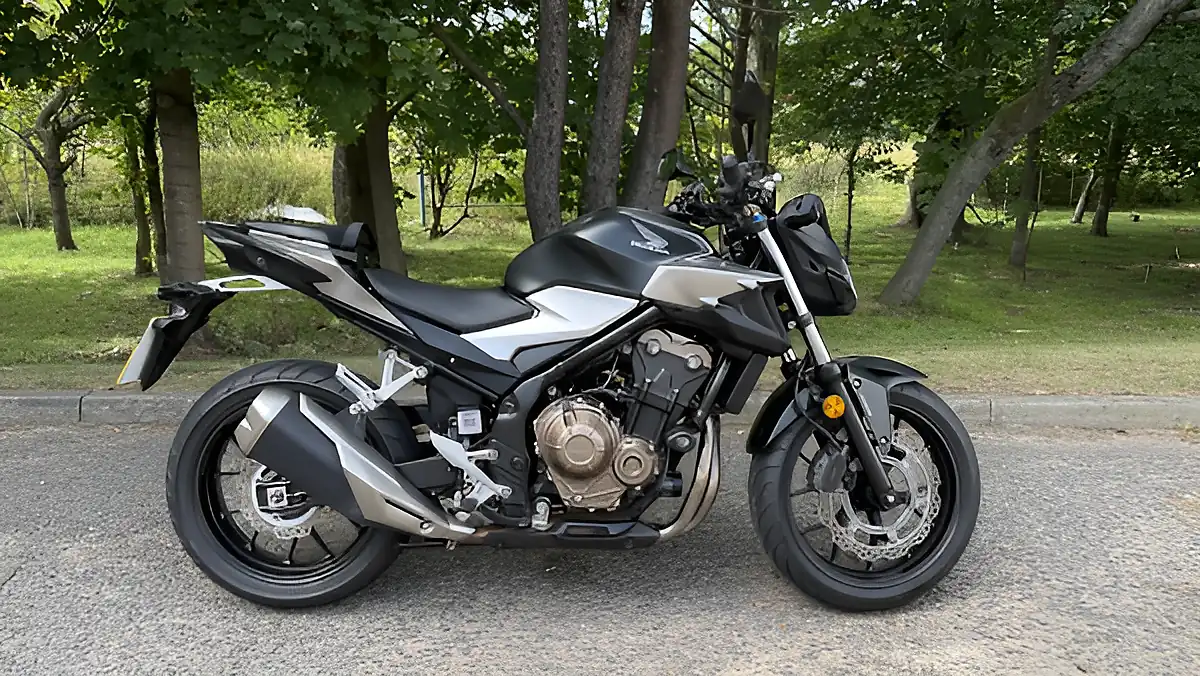 Used 2020 Honda CB500F Fa Black/Silver - Interior and Exterior details 2