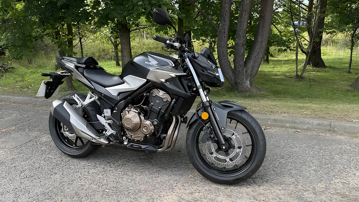Used 2020 Honda CB500F Fa Black/Silver - Interior and Exterior details 4
