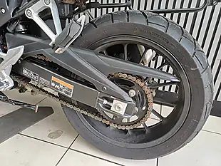 Used 2020 Honda CB500X White - Interior and Exterior details 14
