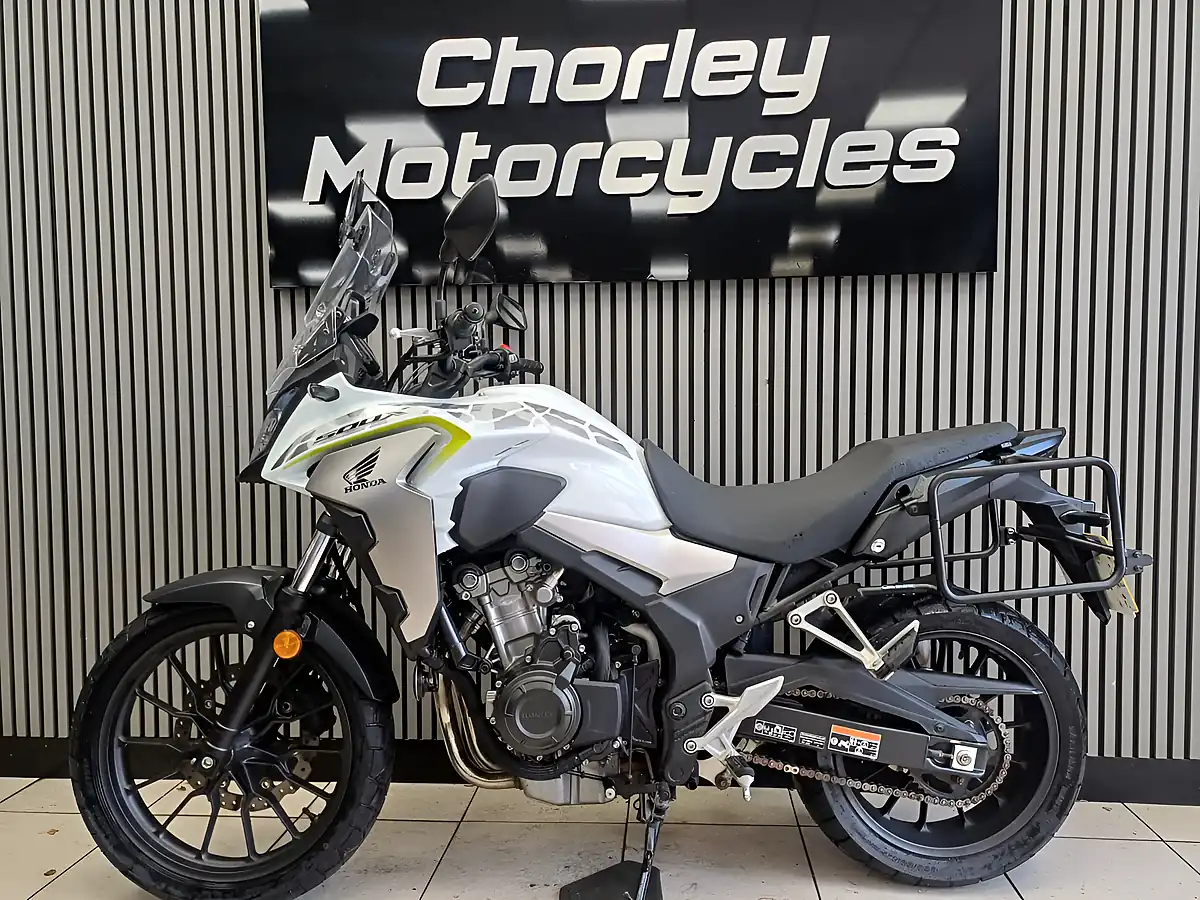 Used 2020 Honda CB500X White - Interior and Exterior details 2