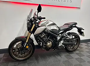 Used 2020 Honda CB650R Naked Silver - Interior and Exterior details 12