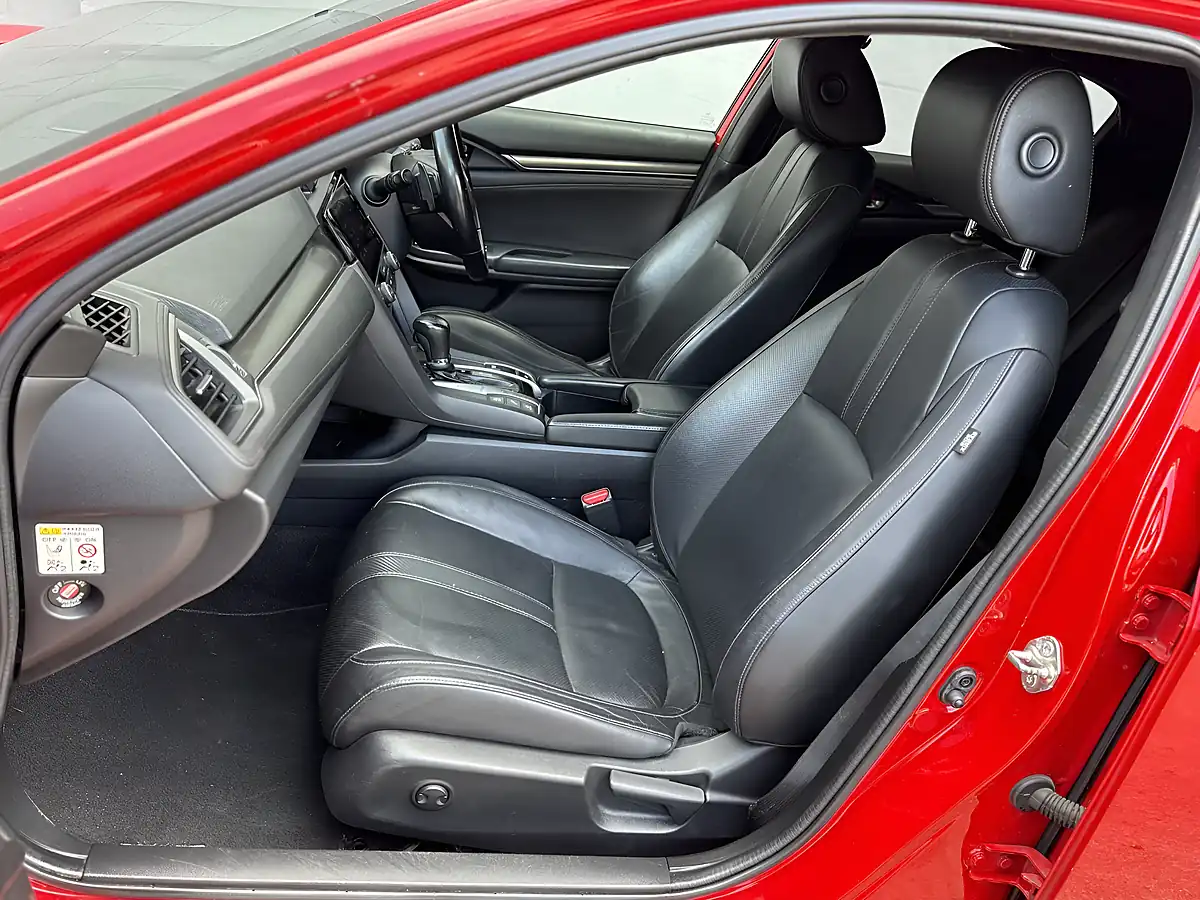 Used 2020 Honda Civic Ex Red - Interior and Exterior details 9