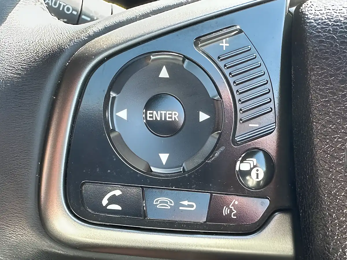 Used 2020 Honda Civic Ex Silver - Interior and Exterior details 13