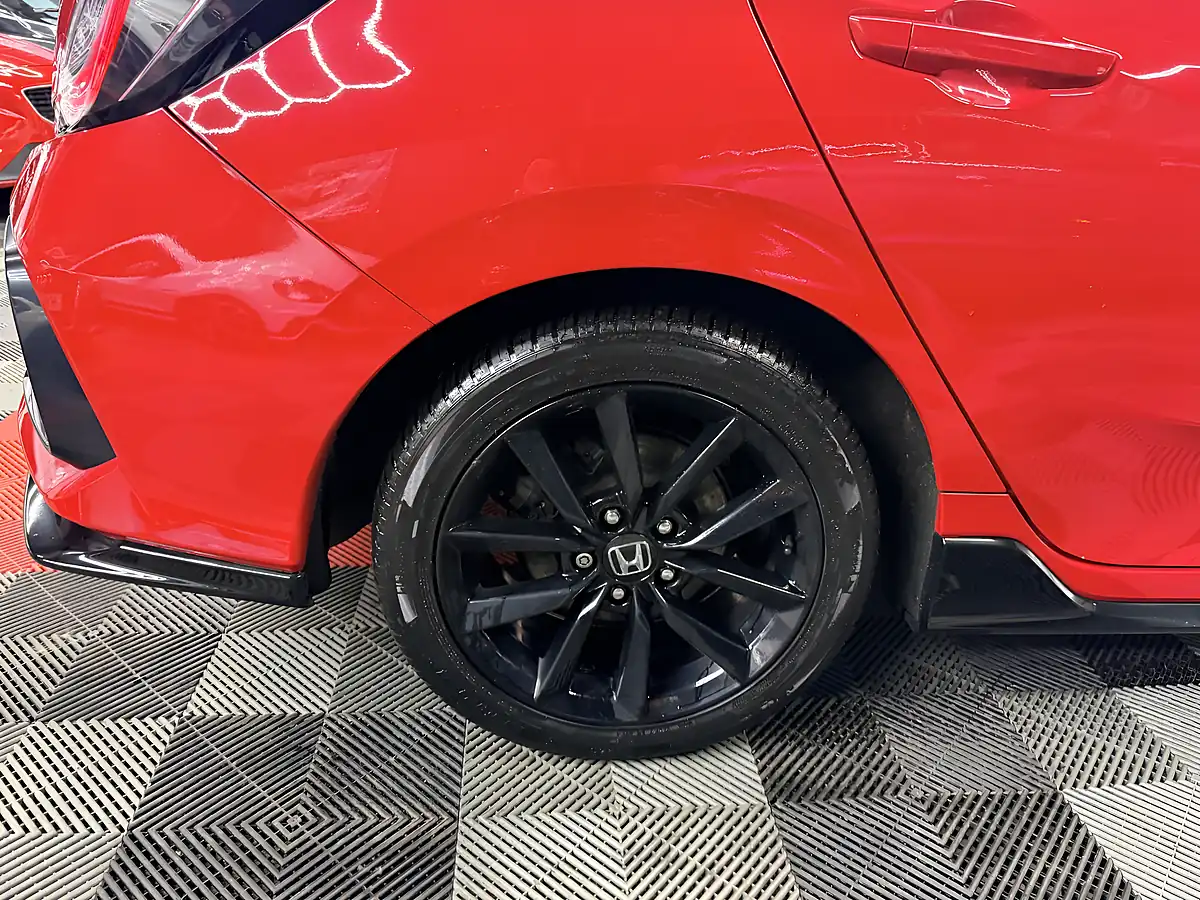 Used 2020 Honda Civic Ex Sport Line Red - Interior and Exterior details 15