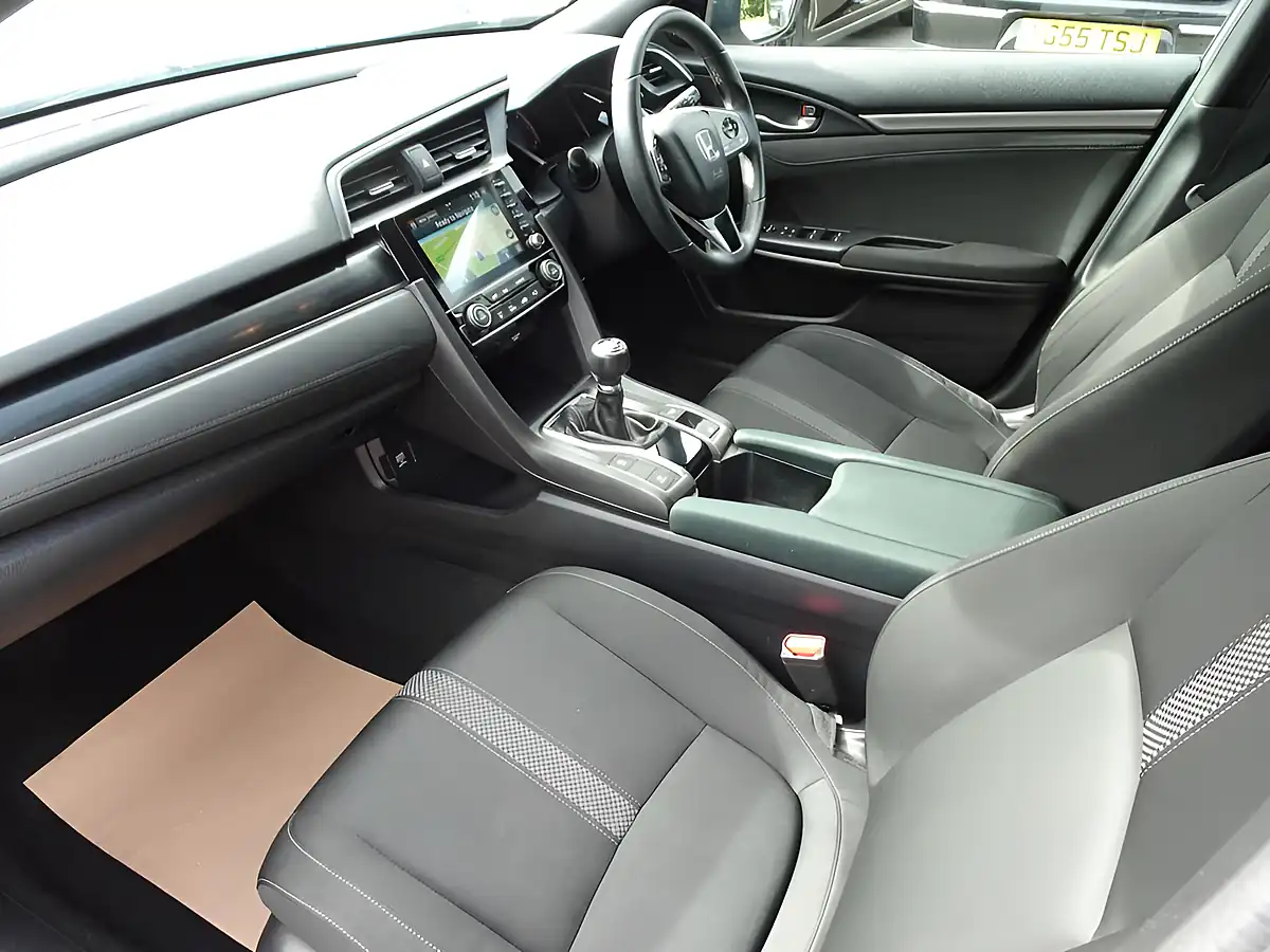 Used 2020 Honda Civic Sport Lunar Silver - Interior and Exterior details 2