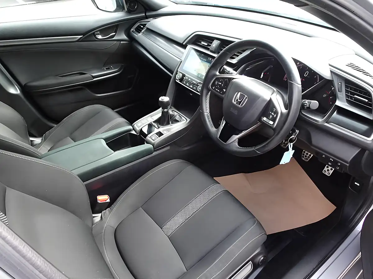 Used 2020 Honda Civic Sport Lunar Silver - Interior and Exterior details 8