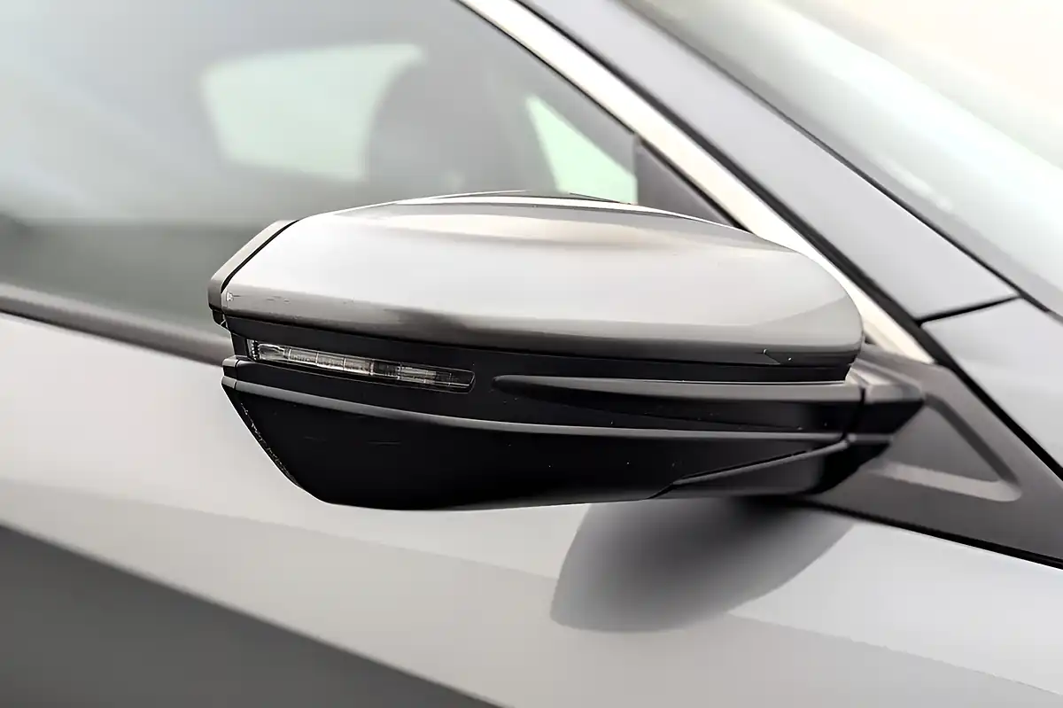 Used 2020 Honda Civic Sr Grey - Interior and Exterior details 16
