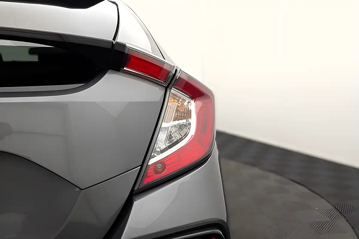 Used 2020 Honda Civic Sr Grey - Interior and Exterior details 18