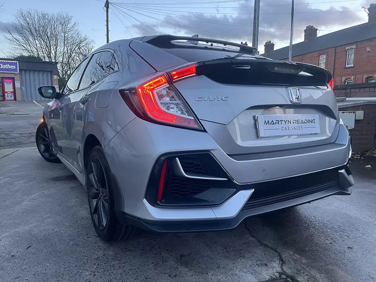 Used 2020 Honda Civic Sr Silver - Interior and Exterior details 5