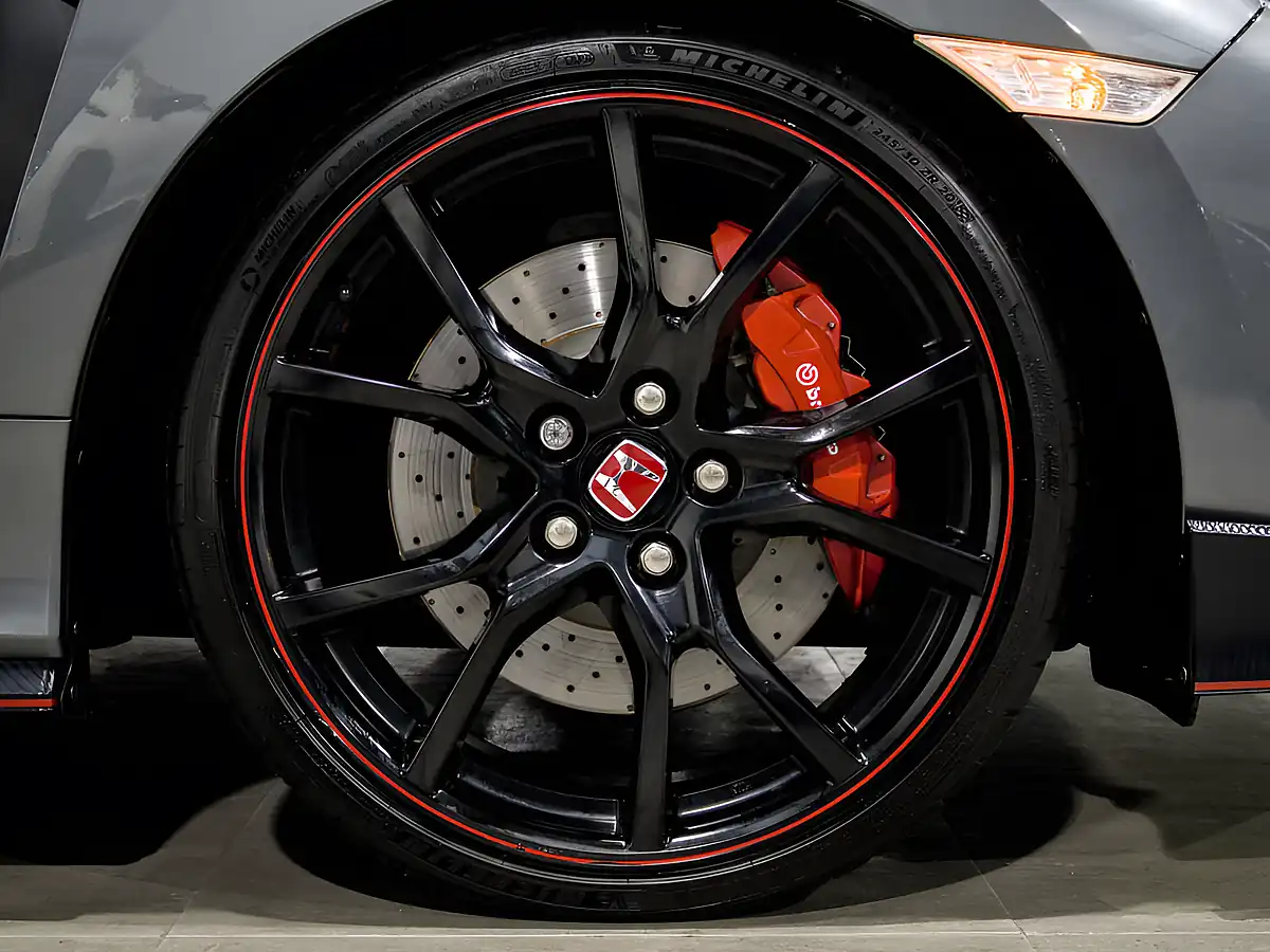 Used 2020 Honda Civic Type R GT Polished Metal Grey - Interior and Exterior details 13