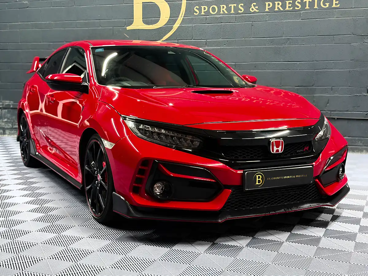 Used 2020 Honda Civic Type R GT Red - Interior and Exterior details 11