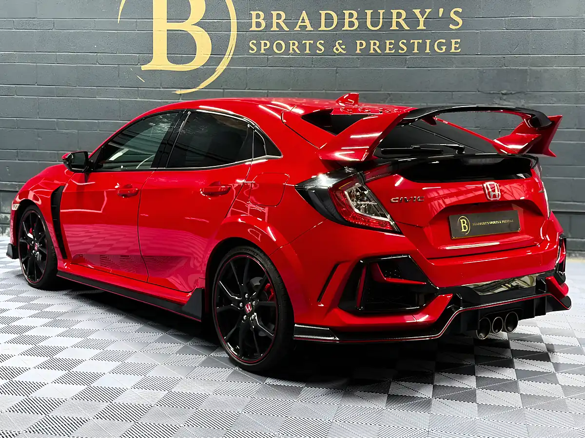 Used 2020 Honda Civic Type R GT Red - Interior and Exterior details 14