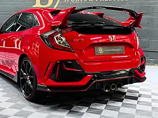 Used 2020 Honda Civic Type R GT Red - Interior and Exterior details 15