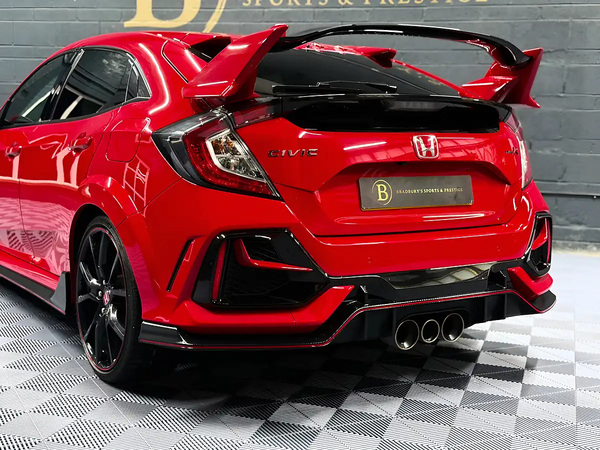 Used 2020 Honda Civic Type R GT Red - Interior and Exterior details 15