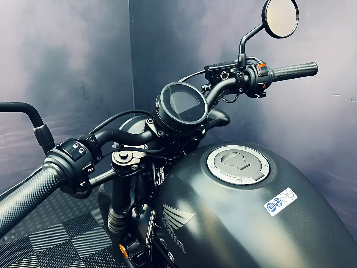 Used 2020 Honda Cmx 500 Rebel Grey - Interior and Exterior details 7