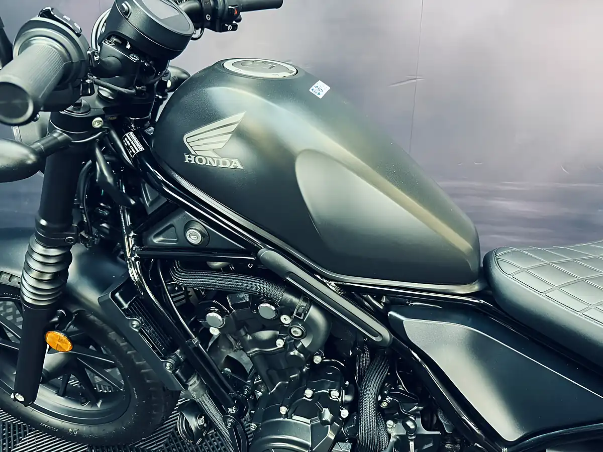 Used 2020 Honda Cmx 500 Rebel Grey - Interior and Exterior details 9
