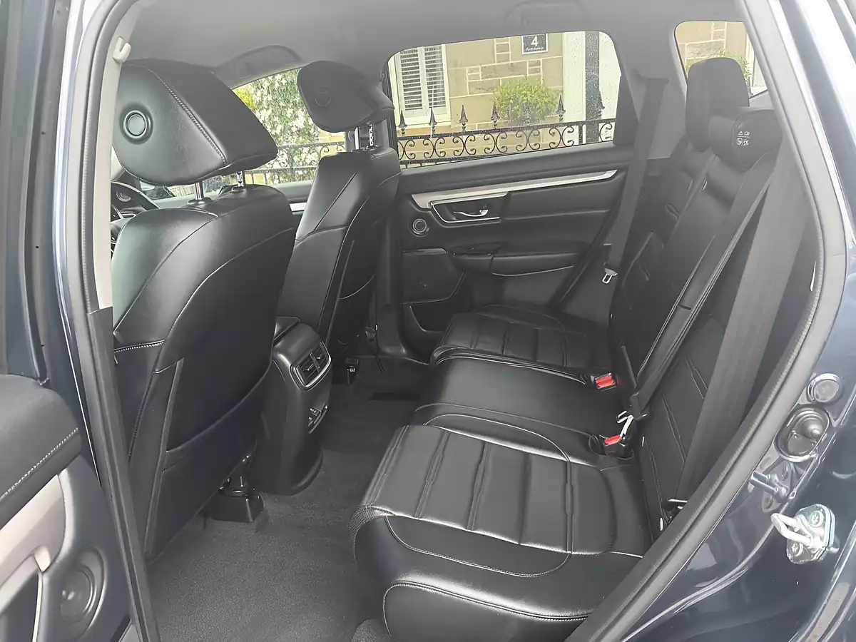 Used 2020 Honda Cr-V Sr Cosmic Blue - Interior and Exterior details 17