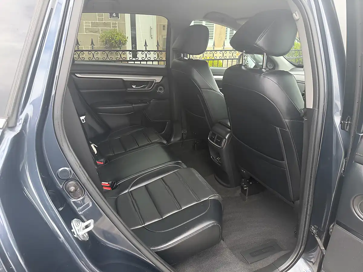 Used 2020 Honda Cr-V Sr Cosmic Blue - Interior and Exterior details 18