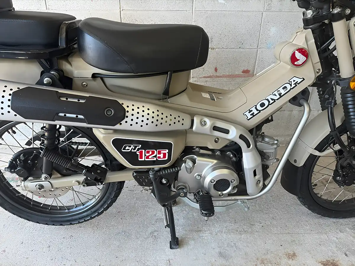 Used 2020 Honda CT125 Hunter Cub Tan - Interior and Exterior details 16