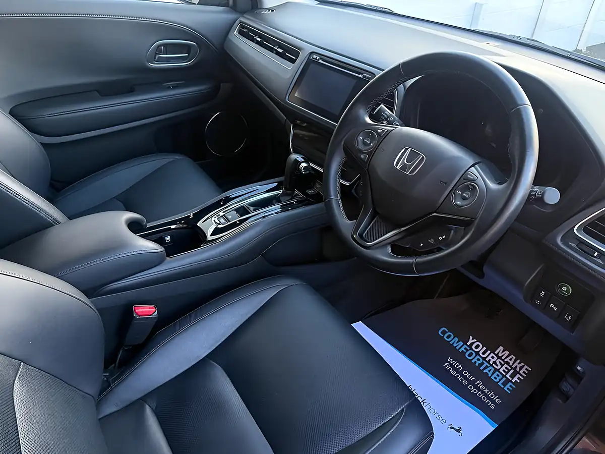 Used 2020 Honda Hr-V Ex Blue - Interior and Exterior details 12