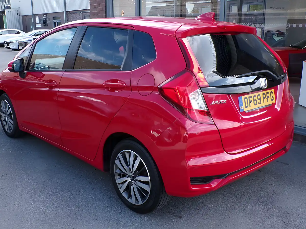 Used 2020 Honda Jazz Ex Navi Red - Interior and Exterior details 11