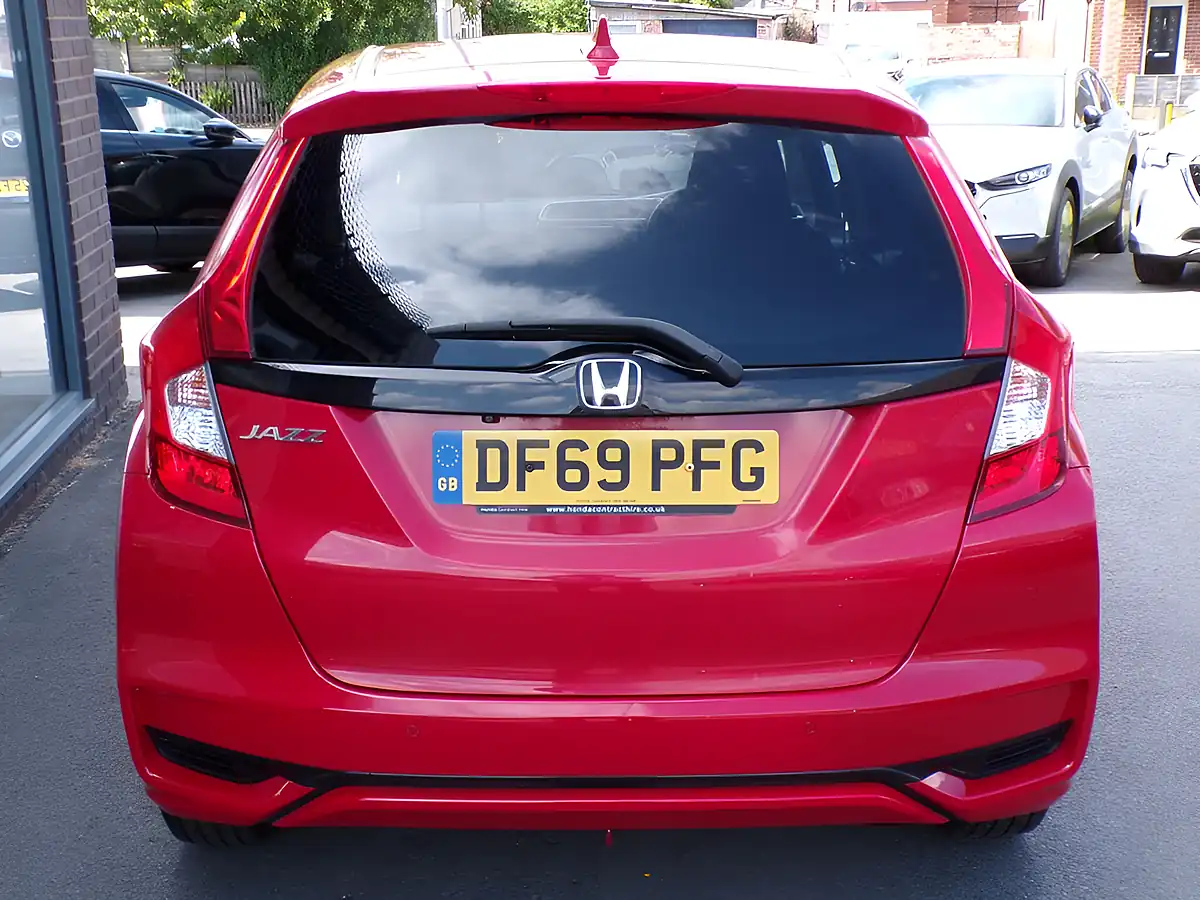 Used 2020 Honda Jazz Ex Navi Red - Interior and Exterior details 3