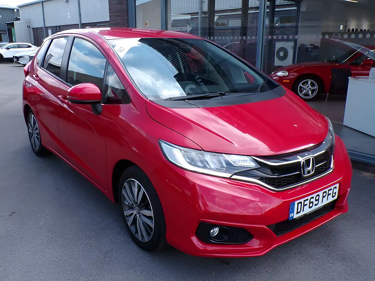 Used 2020 Honda Jazz Ex Navi Red - Interior and Exterior details 8
