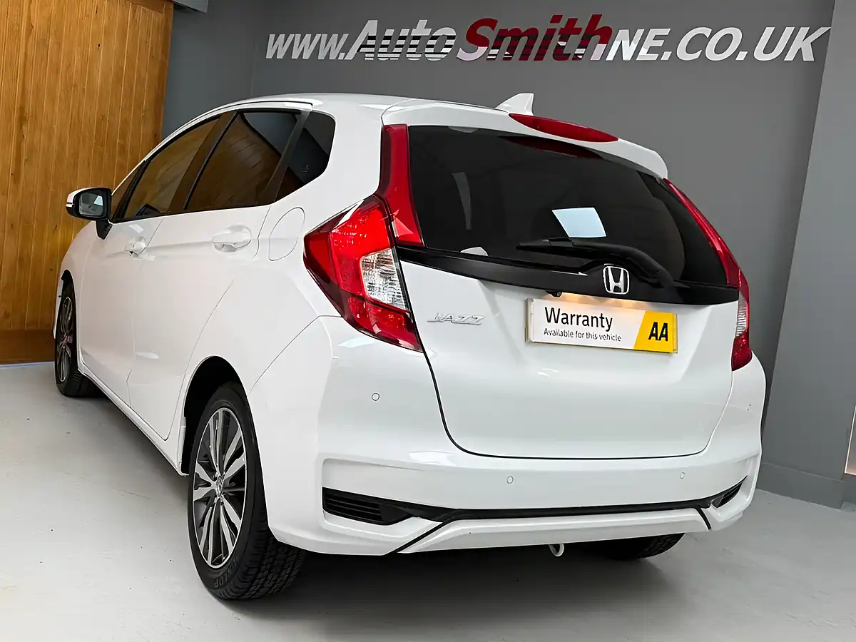 Used 2020 Honda Jazz Ex Navi White - Interior and Exterior details 20