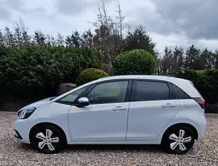 Used 2020 Honda Jazz Ex White - Interior and Exterior details 2