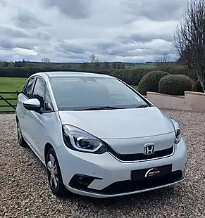 Used 2020 Honda Jazz Ex White - Interior and Exterior details 4