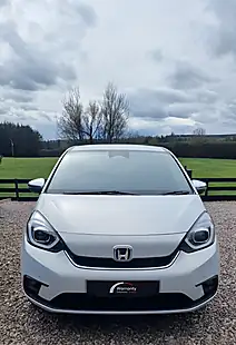 Used 2020 Honda Jazz Ex White - Interior and Exterior details 5