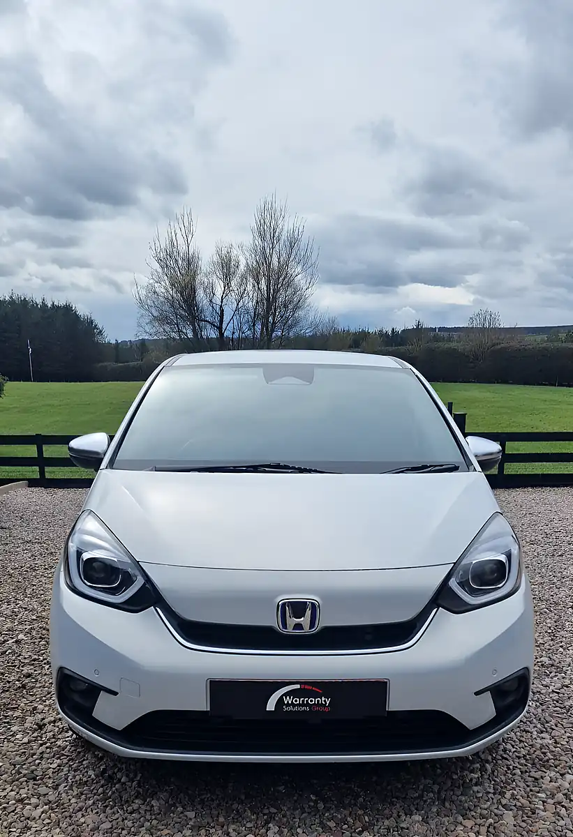 Used 2020 Honda Jazz Ex White - Interior and Exterior details 5