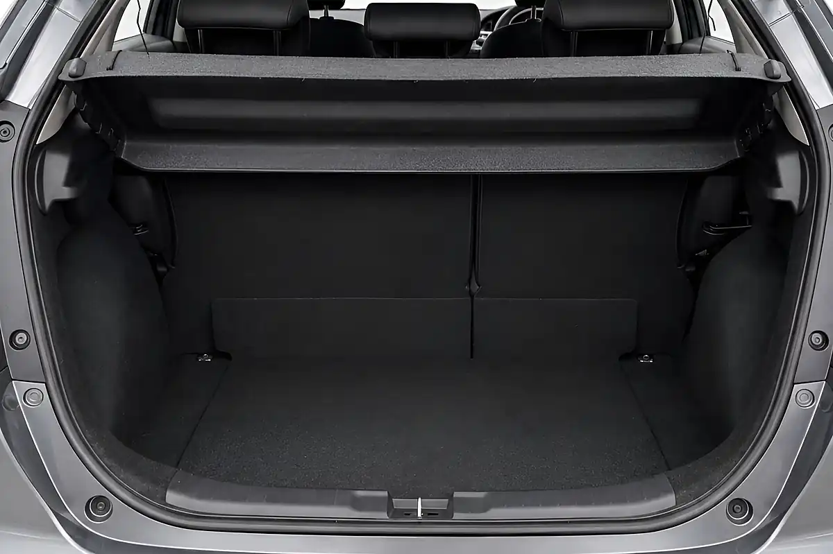 Used 2020 Honda Jazz S Grey - Interior and Exterior details 12