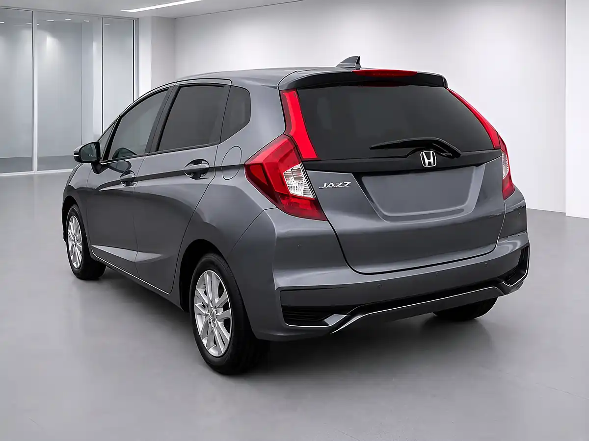 Used 2020 Honda Jazz S Grey - Interior and Exterior details 4