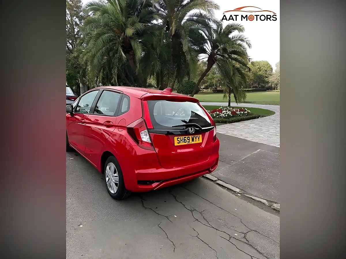 Used 2020 Honda Jazz S Red - Interior and Exterior details 10