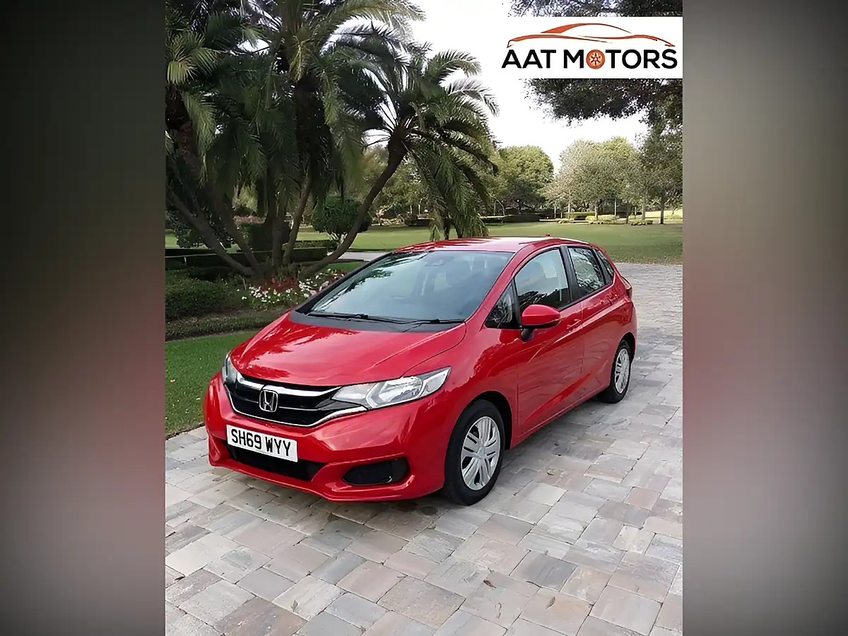 Used 2020 Honda Jazz S Red - Interior and Exterior details 2