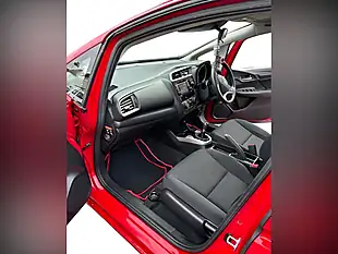 Used 2020 Honda Jazz S Red - Interior and Exterior details 7
