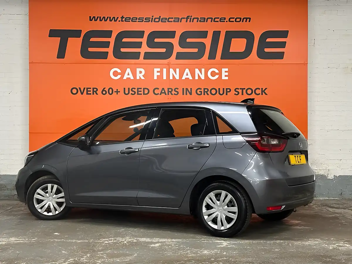 Used 2020 Honda Jazz Se Grey - Interior and Exterior details 8