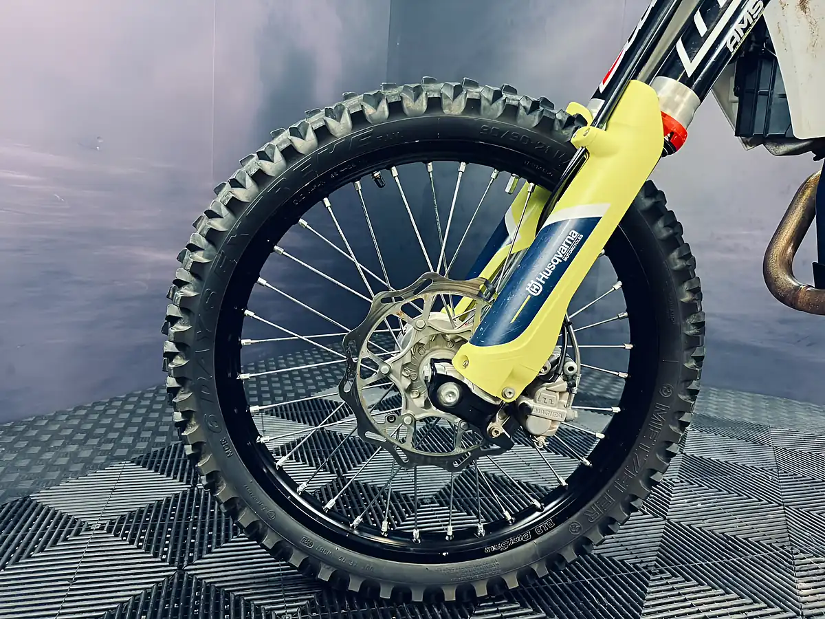 Used 2020 Husqvarna Fe 350 White - Interior and Exterior details 16