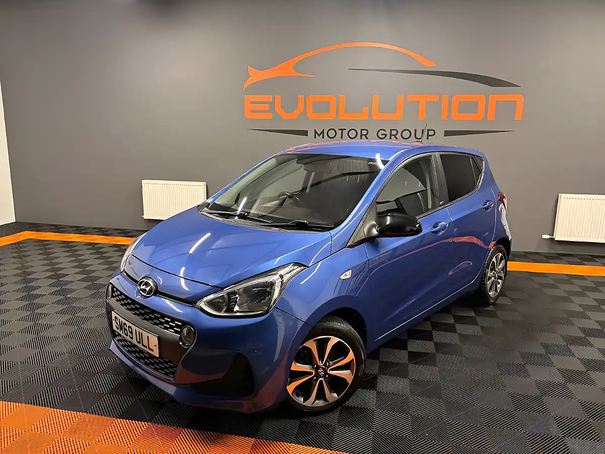 Used 2020 Hyundai i10 Play Blue - Interior and Exterior details 4
