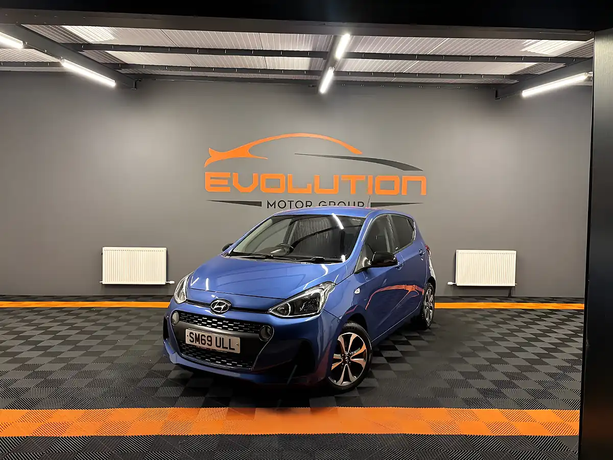 Used 2020 Hyundai i10 Play Blue - Interior and Exterior details 8