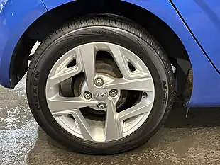 Used 2020 Hyundai i10 Se Connect Blue - Interior and Exterior details 15