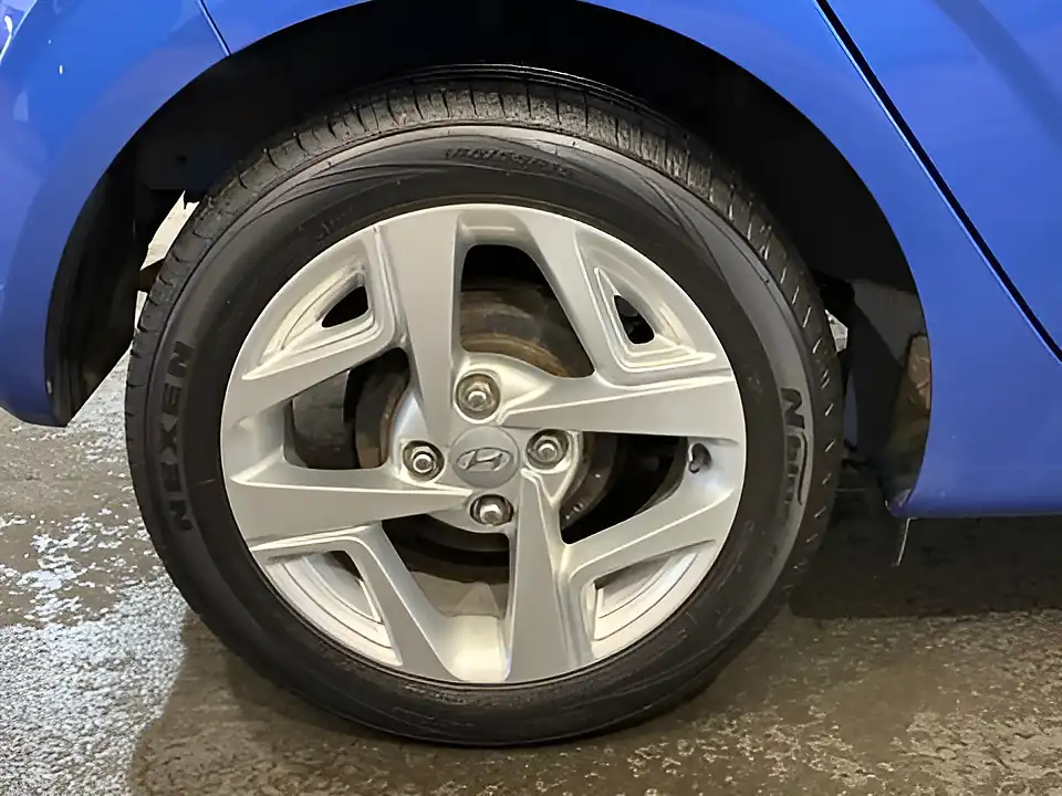 Used 2020 Hyundai i10 Se Connect Blue - Interior and Exterior details 15