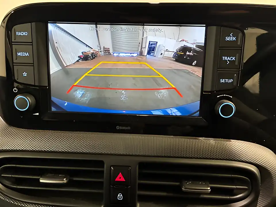 Used 2020 Hyundai i10 Se Connect Blue - Interior and Exterior details 16