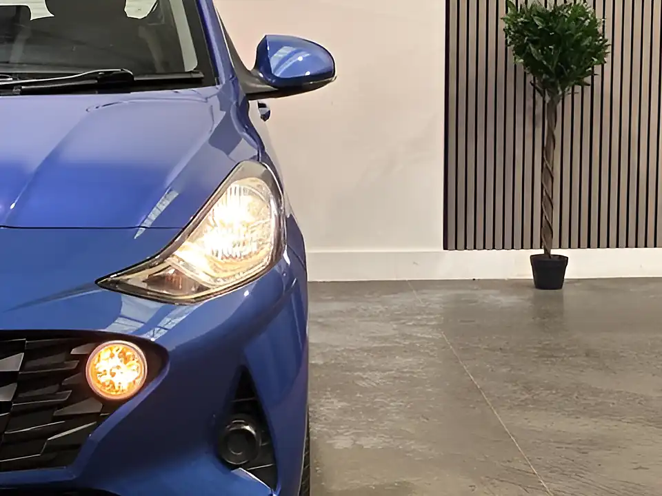 Used 2020 Hyundai i10 Se Connect Blue - Interior and Exterior details 19