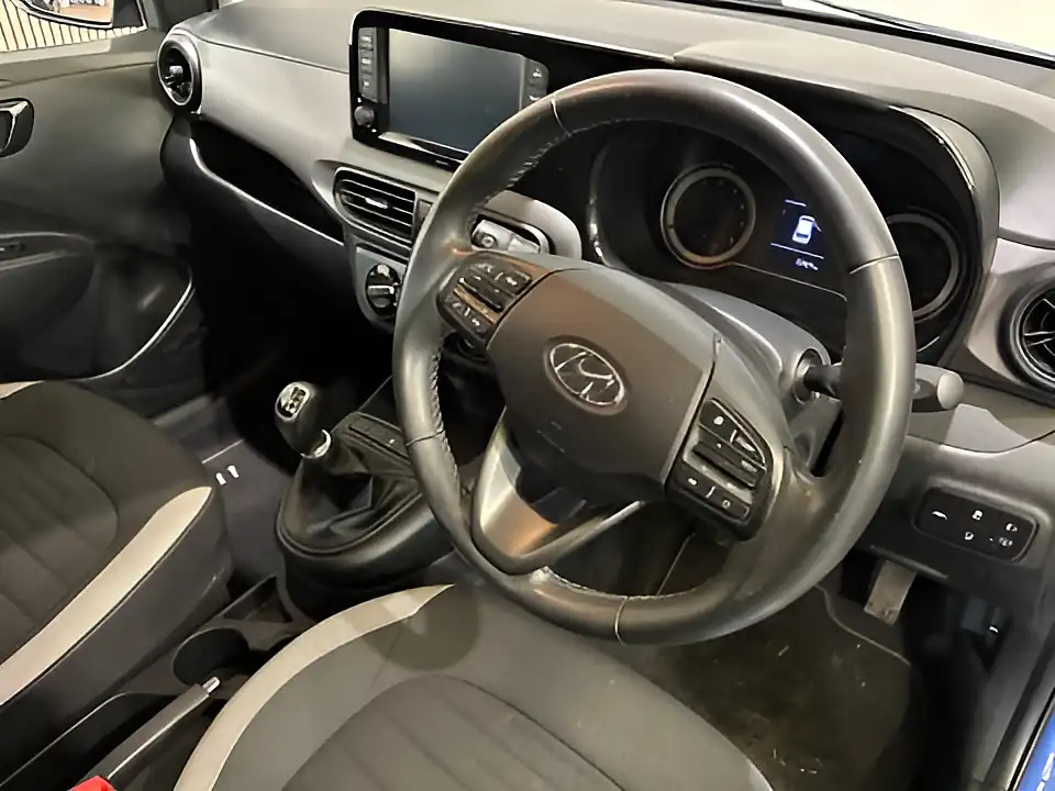 Used 2020 Hyundai i10 Se Connect Blue - Interior and Exterior details 3